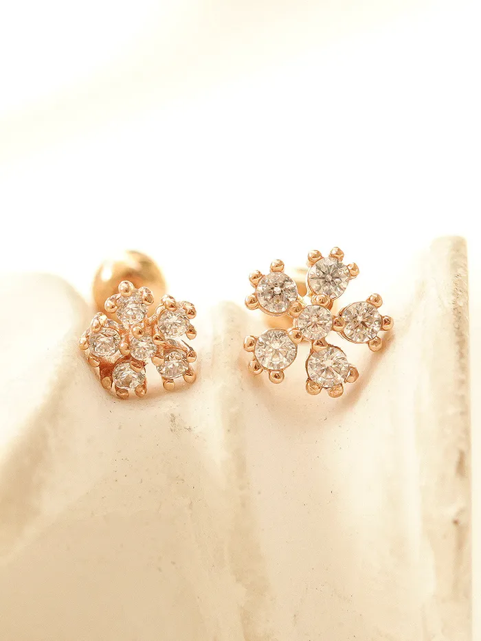 Earrings MinimalBijoux 14K Gold Daily Cosmos Cubic Cartilage Earring 20G