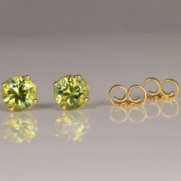 Earrings Moriartys Gem Art 14K Yellow Gold Montana Sapphire Studs Earrings 124 Carats Earrings Moriartys Gem Art 14K Yellow Gold Montana Sapphire Studs Earrings 124 Carats
