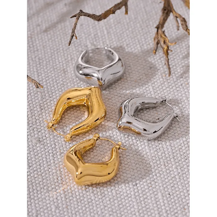 Mabel Love Co Earrings Tulip Earrings