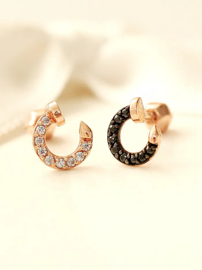 MinimalBijoux 14K Gold Cubic Nail Cartilage Earring 18G16G Earrings