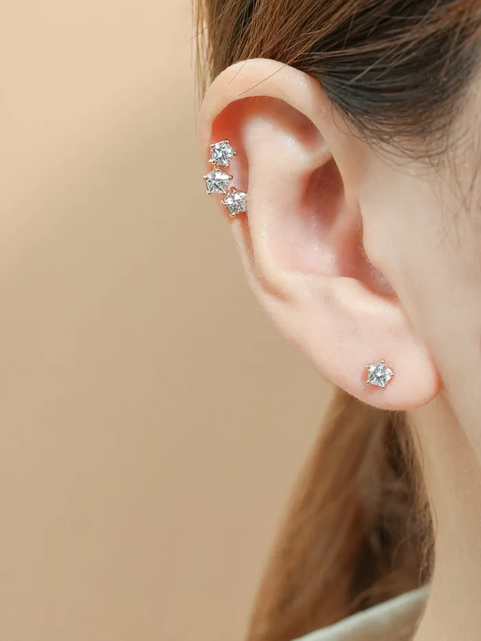 MinimalBijoux 14K Gold Pentagon Crystal Cubic Cartilage Earring 18G16G Earrings
