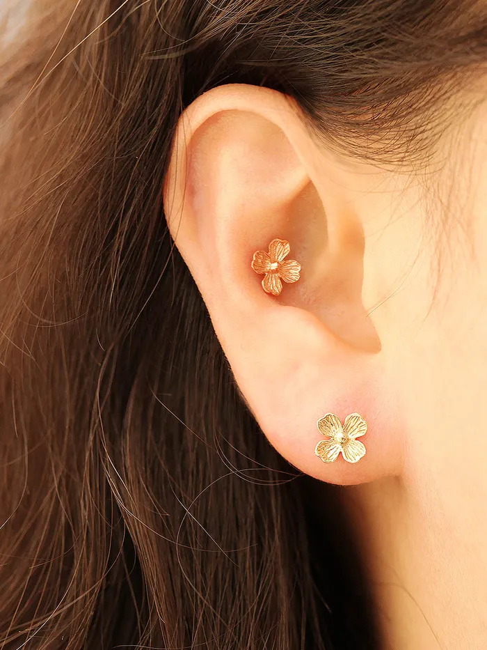 MinimalBijoux Earrings 14K Gold 4 Petal Flower Cartilage Earring 20G18G16G