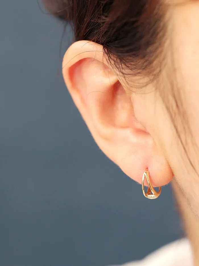 MinimalBijoux Earrings 14K Gold Bold 2 Line Hoop Earring