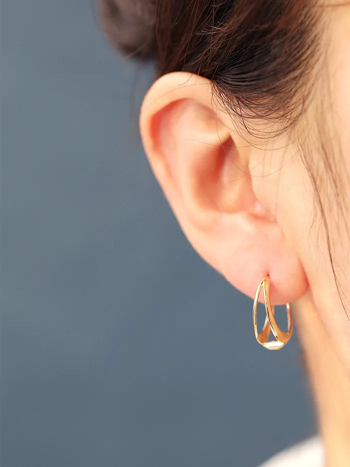 MinimalBijoux Earrings 14K Gold Bold 2 Line Hoop Earring