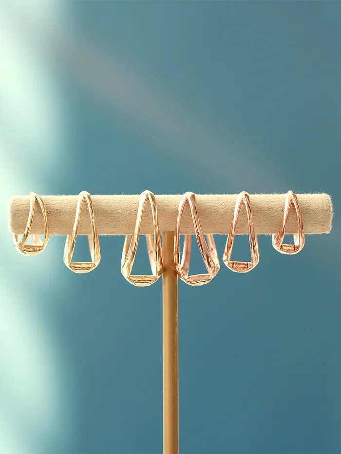 MinimalBijoux Earrings 14K Gold Bold 2 Line Hoop Earring