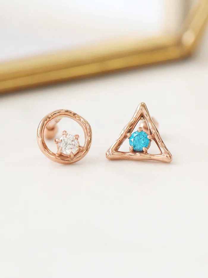 MinimalBijoux Earrings 14K Gold Circle Triangle Cartilage Earring 18g16g