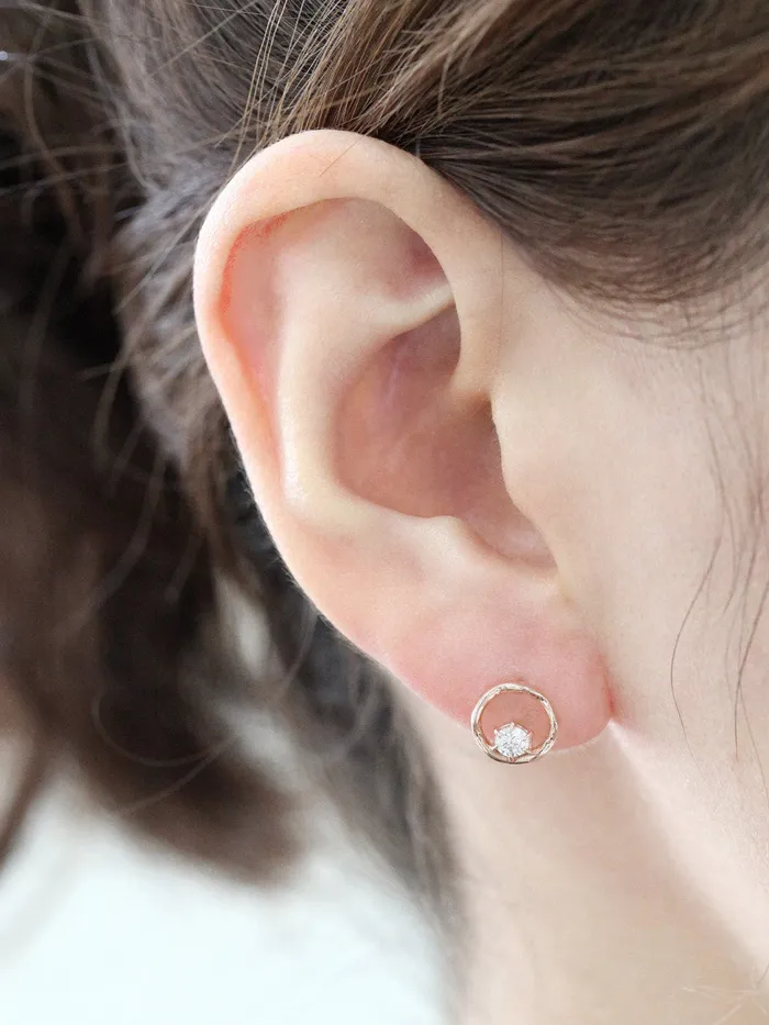 MinimalBijoux Earrings 14K Gold Circle Triangle Cartilage Earring 18g16g
