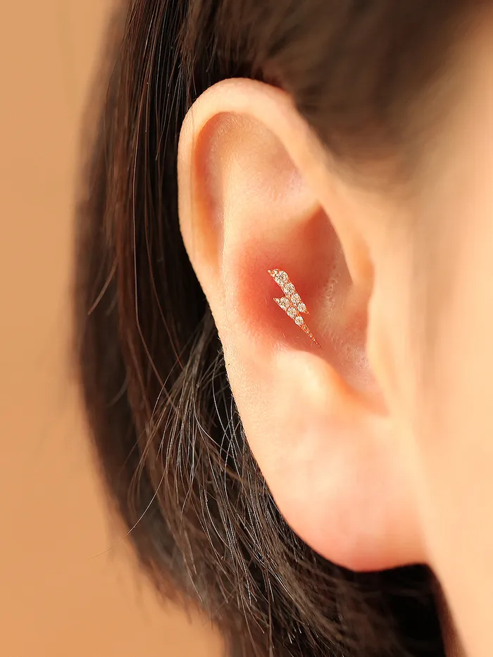 MinimalBijoux Earrings 14K gold Cubic Thunder cartilage earring 20g