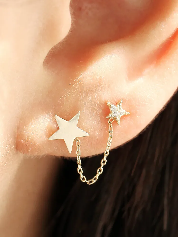 MinimalBijoux Earrings 14K gold Double Star layered cartilage earring 20g