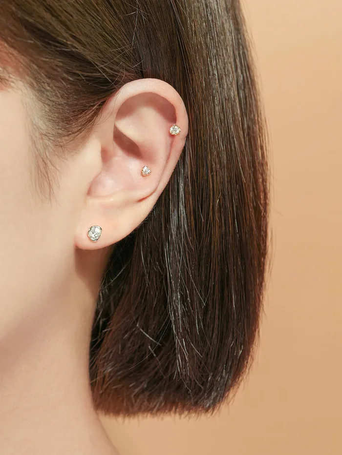 MinimalBijoux Earrings 14K Gold Moissanite Triangle Pascal Cartilage Earring 20G18G16G