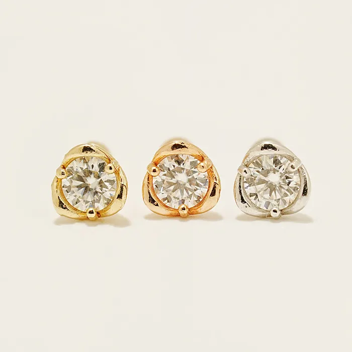 MinimalBijoux Earrings 14K Gold Moissanite Triangle Pascal Cartilage Earring 20G18G16G