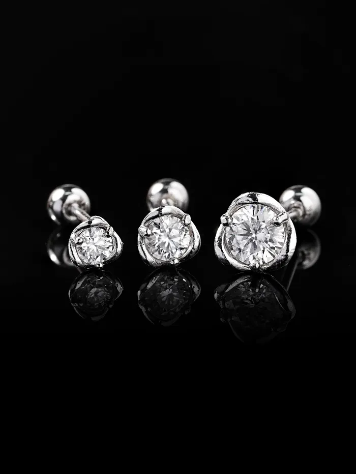 MinimalBijoux Earrings 14K Gold Moissanite Triangle Pascal Cartilage Earring 20G18G16G