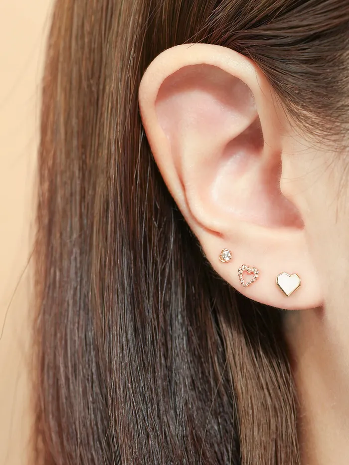MinimalBijoux Earrings 14K Gold Moissanite Triangle Pascal Cartilage Earring 20G18G16G