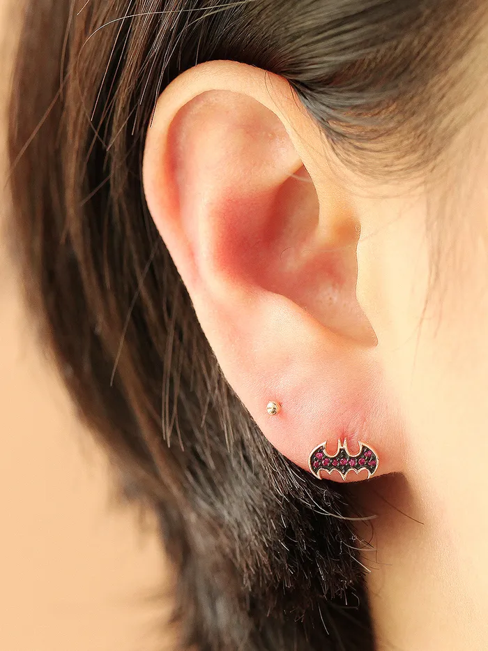 MinimalBijoux Earrings 14K Gold Ruby Bat Cartilage Earring 18G16G