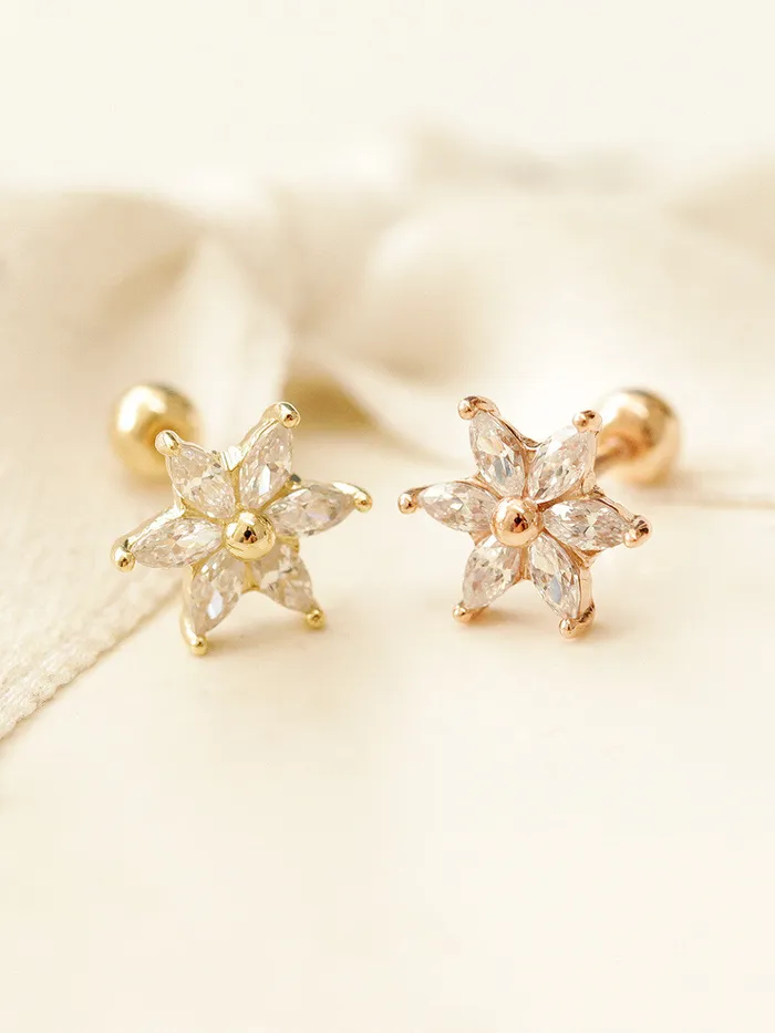 MinimalBijoux Earrings 14K Gold Snow Flower Cubic Cartilage Earring 20G