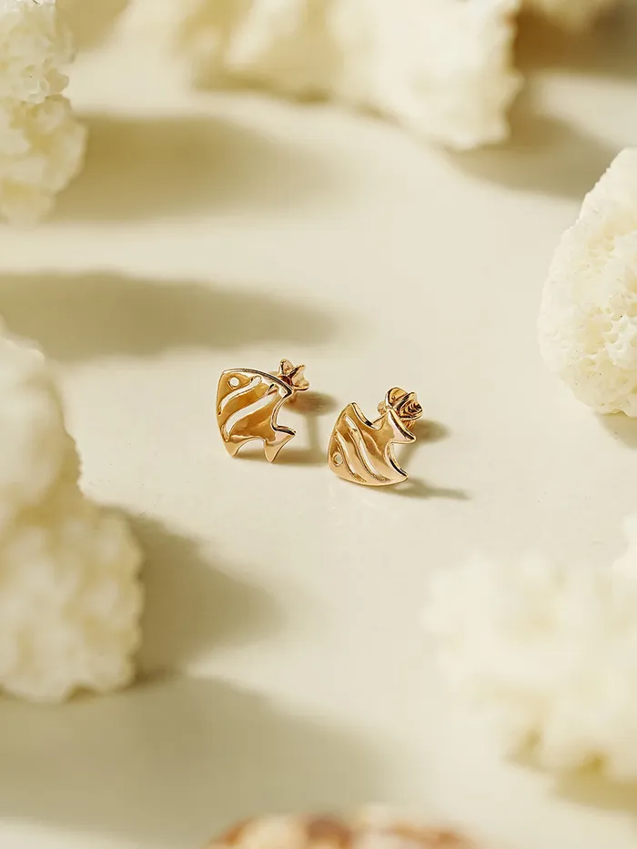 MinimalBijoux Earrings 14K Gold Tropical Fish Cartilage Earring 18G16G