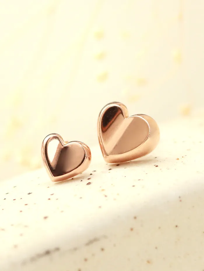 MinimalBijoux Earrings 14K Gold Volume Heart Cartilage Earring 18G