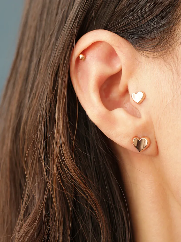 MinimalBijoux Earrings 14K Gold Volume Heart Cartilage Earring 18G