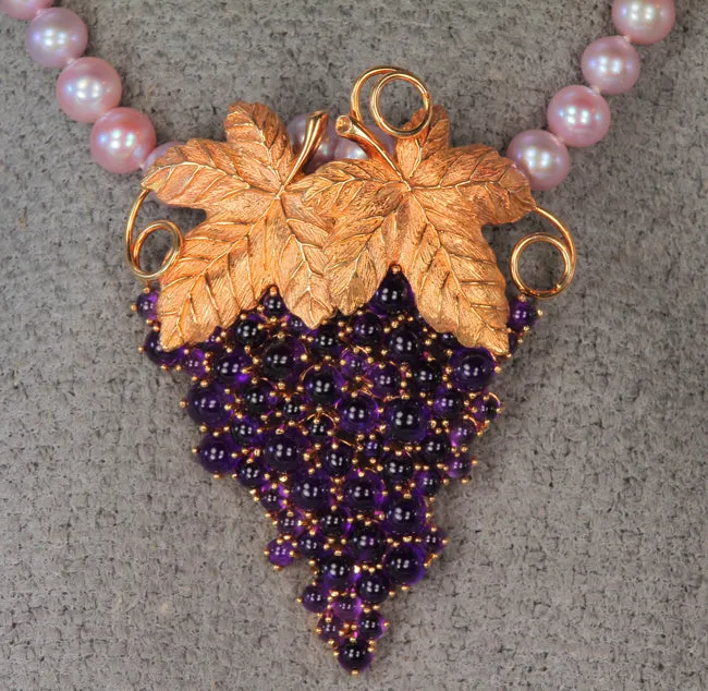 Moriartys Gem Art PreStyled Sets 14K Yellow Gold Amethyst Grape Vine Pendant Moriartys Gem Art PreStyled Sets 14K Yellow Gold Amethyst Grape Vine Pendant