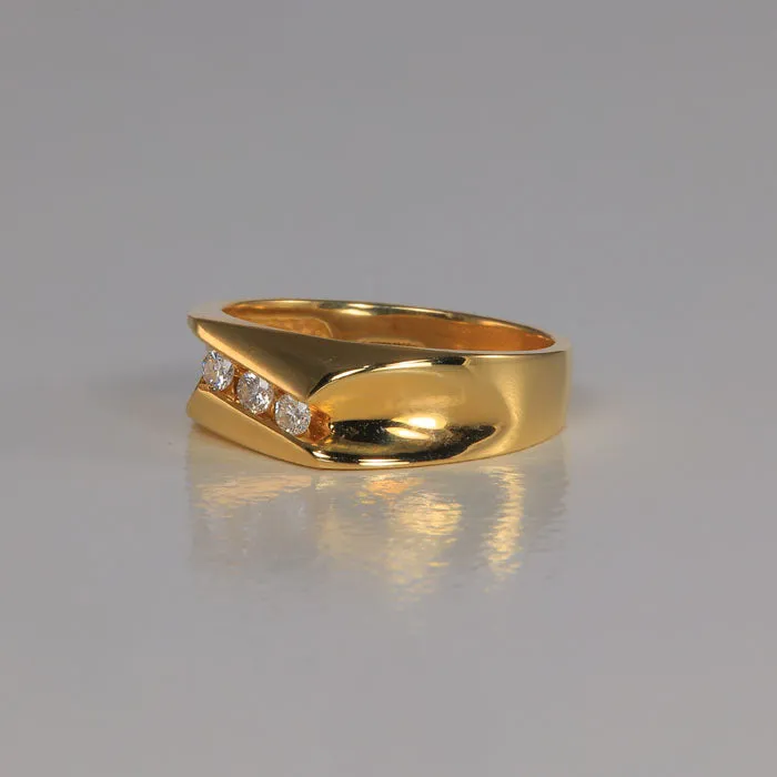 Moriartys Gem Art Rings 14K Yellow Gold Diamond Ring 30 Carats
