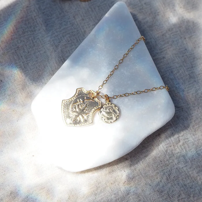 Necklaces Moon Wellness Diamond Motif Necklace