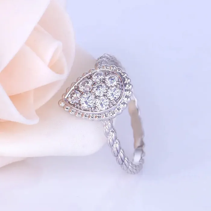 18k White Gold Vintage Moissanite Custom Rings 045ct Total Luxus Moissanite Rings Jewelry PreStyled Sets