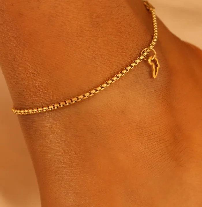 Fanta Africa Outline 18ct gold plated on stainless steel Anklet Omolola Jewellery Bracelets