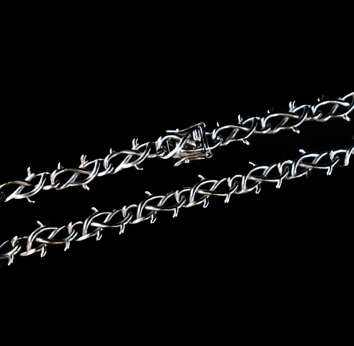 Fashion Jewelry by Yordy Necklaces Silver Barbwire Chain