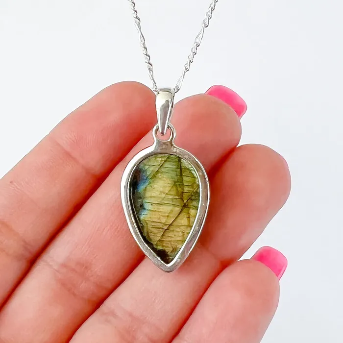 Magic Crystals Necklaces Labradorite Sterling 925 Silver Necklace