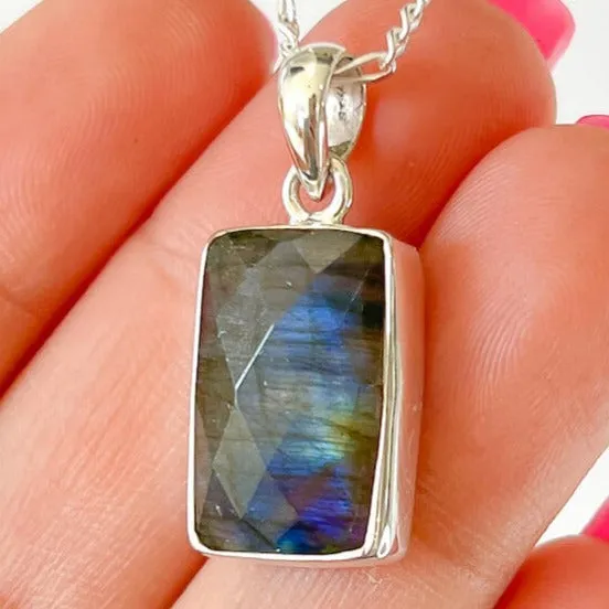 Magic Crystals Necklaces Labradorite Sterling 925 Silver Necklace