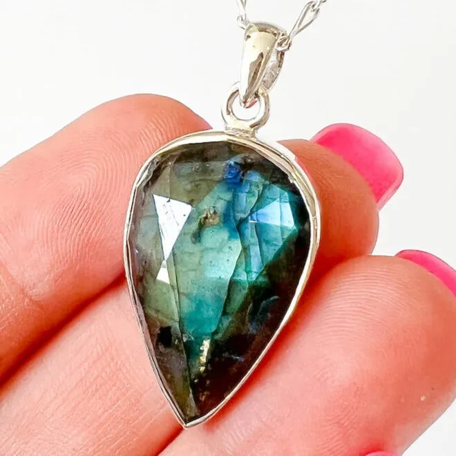 Magic Crystals Necklaces Labradorite Sterling 925 Silver Necklace