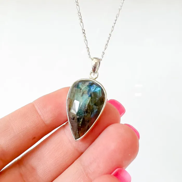 Magic Crystals Necklaces Labradorite Sterling 925 Silver Necklace