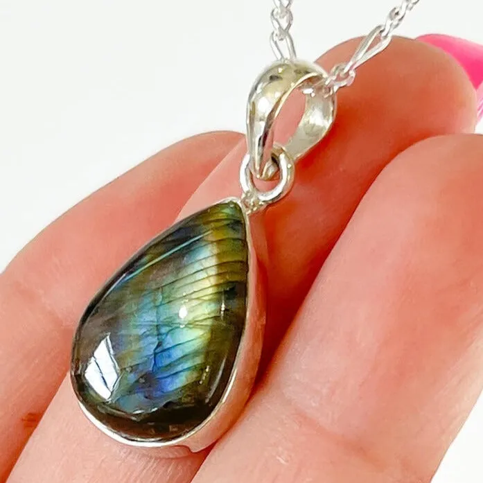 Magic Crystals Necklaces Labradorite Sterling 925 Silver Necklace
