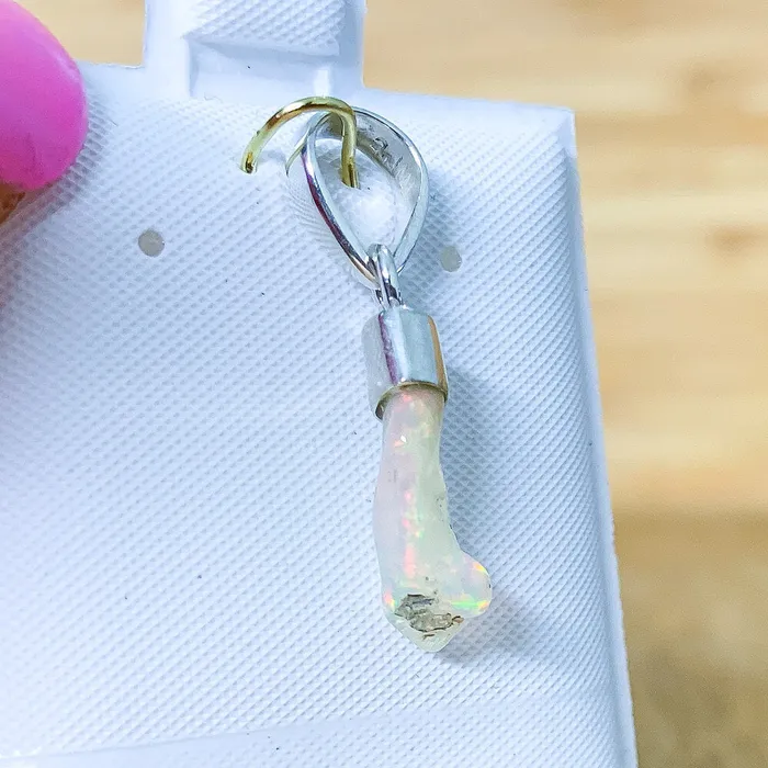 Magic Crystals Necklaces Raw Ethiopian Opal 925 Solid Silver Pendant Necklace A