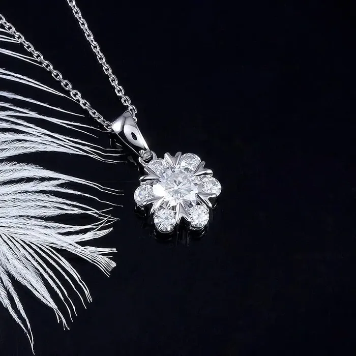 Necklaces 18k White Gold Halo Moissanite Necklace 16ctw Luxus Moissanite Rings Jewelry