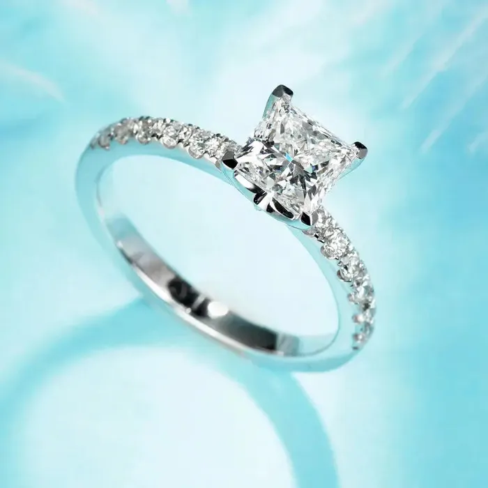 Princess Cut White Gold Moissanite Engagement Ring 1CT Luxus Moissanite Rings