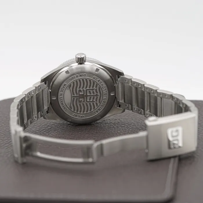 SeaQ Reed 395mm Diver Watch Glashtte Original Watches