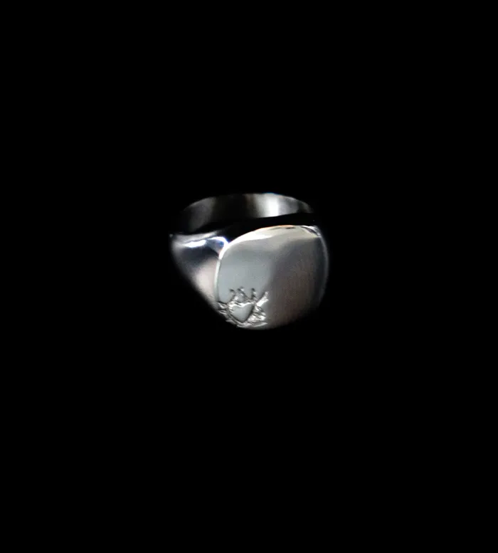 Torn Heart Signet Ring Fashion Jewelry by Yordy Rings